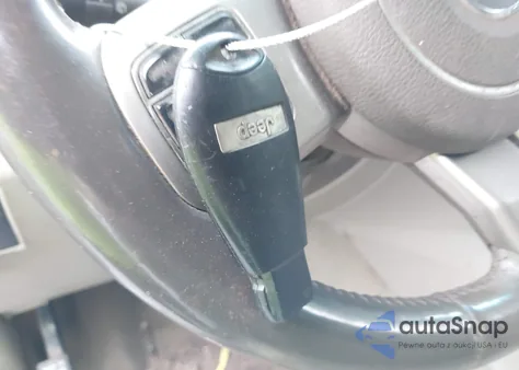 2013 Jeep Grand Cherokee Laredo from USA, damaged, VIN 1C4RJFAG9DC553477